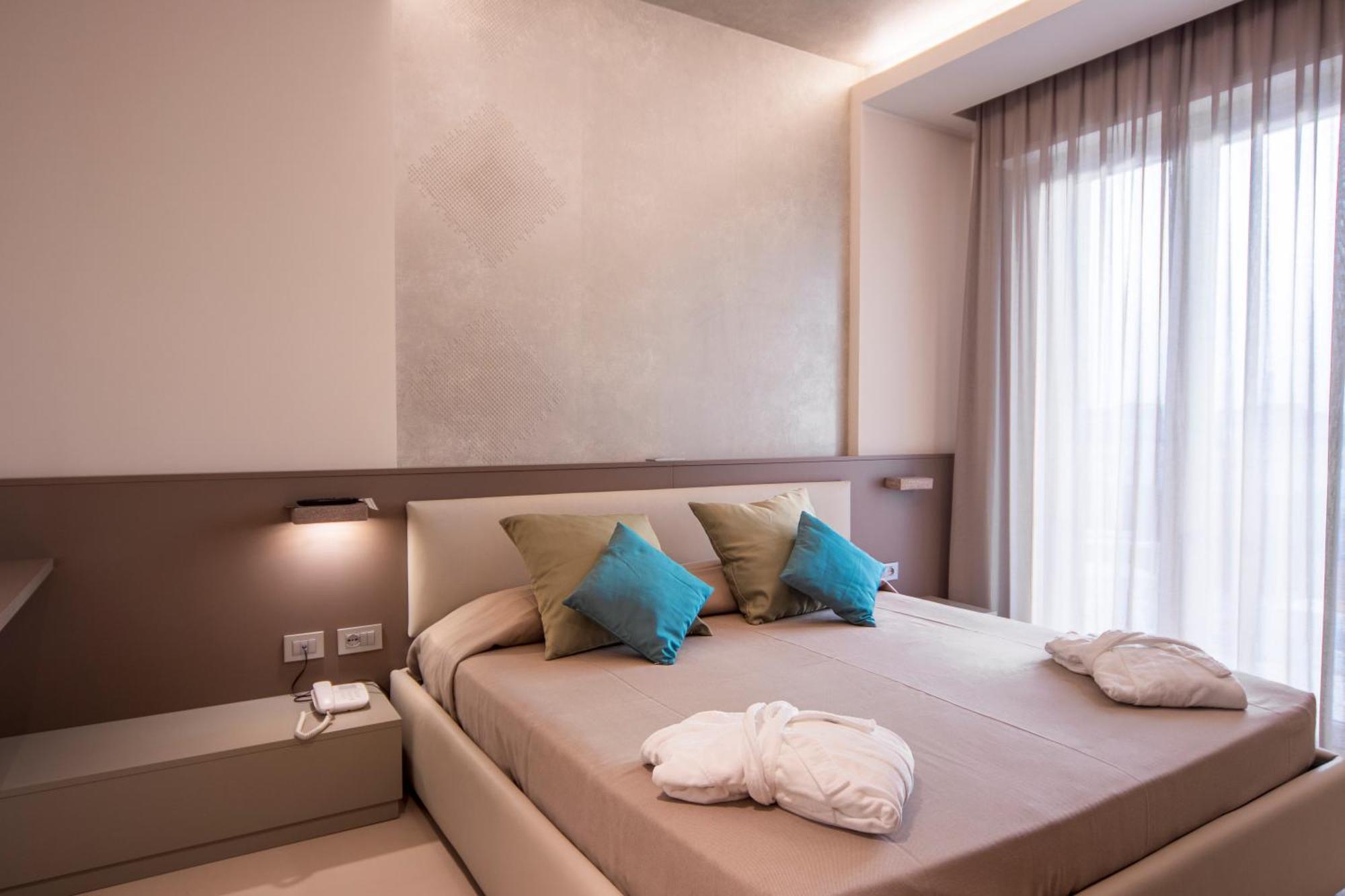 Hotel Beaurivage Cattolica Esterno foto